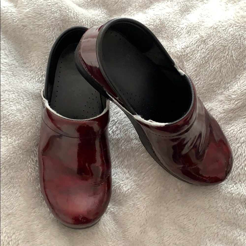 Dansko Red Marble Professional Clogs